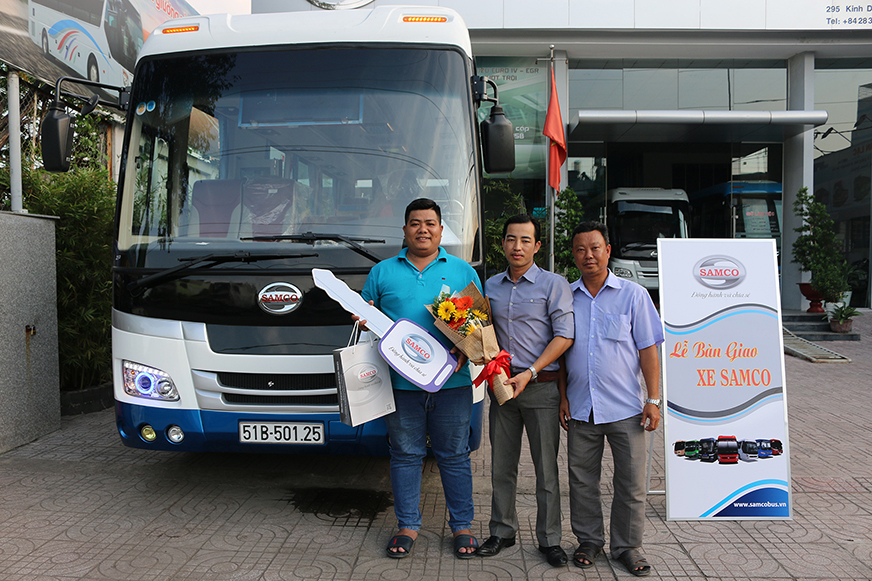 Bàn giao xe Samco Felix Ci 29 chỗ