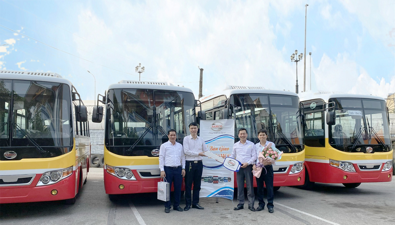 SAMCO BÀN GIAO LÔ XE BUÝT SAMCO CITY I.40 CHO CÔNG TY CP ĐƯỜNG BỘ HẢI PHÒNG