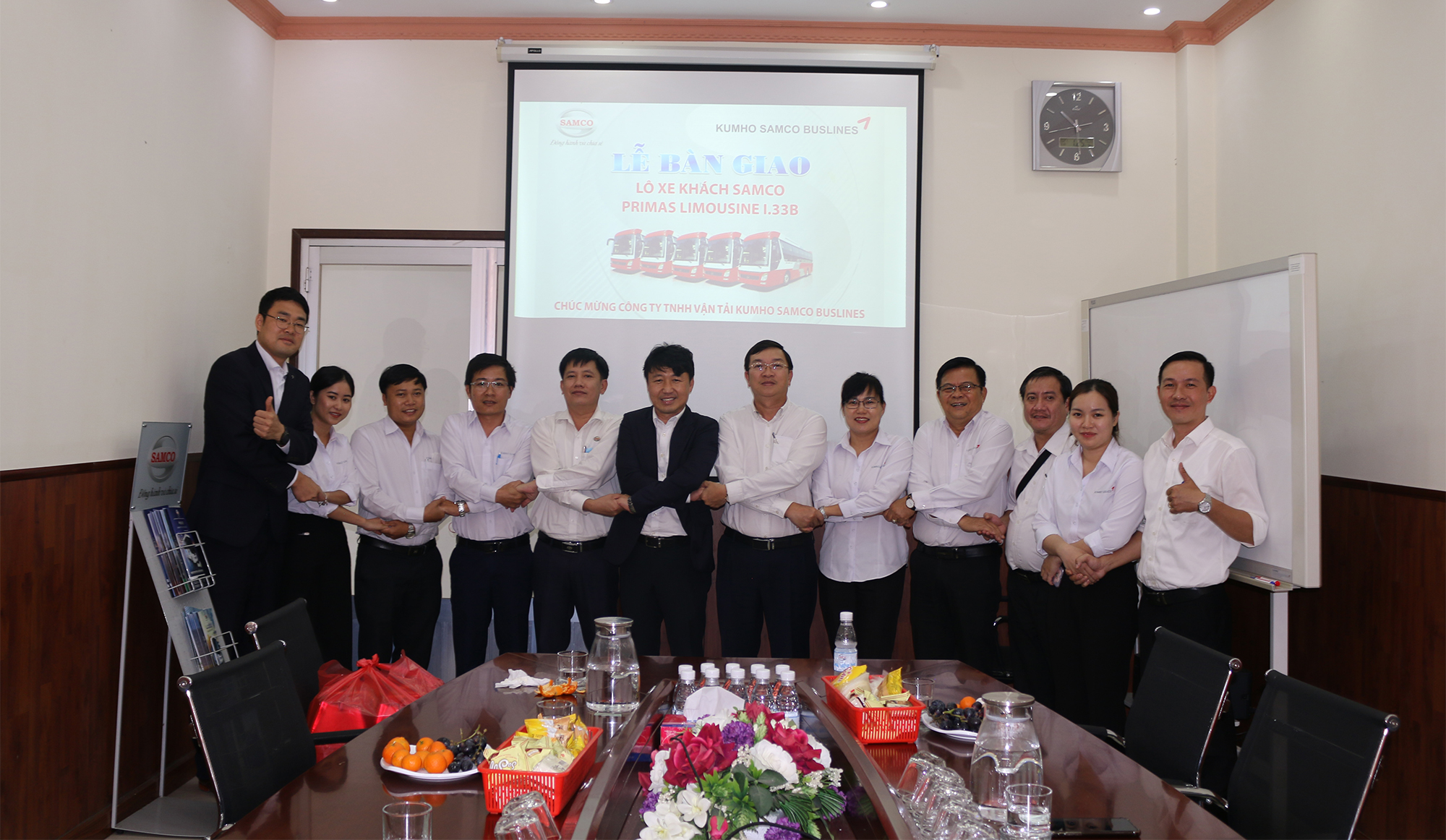 Samco An Lạc và Kumho Samco Buslines