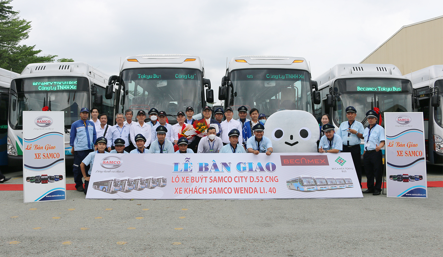 BÀN GIAO LÔ XE BUÝT SAMCO CITY D.52 CNG & 02 XE KHÁCH SAMCO ISUZU WENDA LI.40 CHO CÔNG TY TNHH XE BUÝT BECAMEX TOKYU
