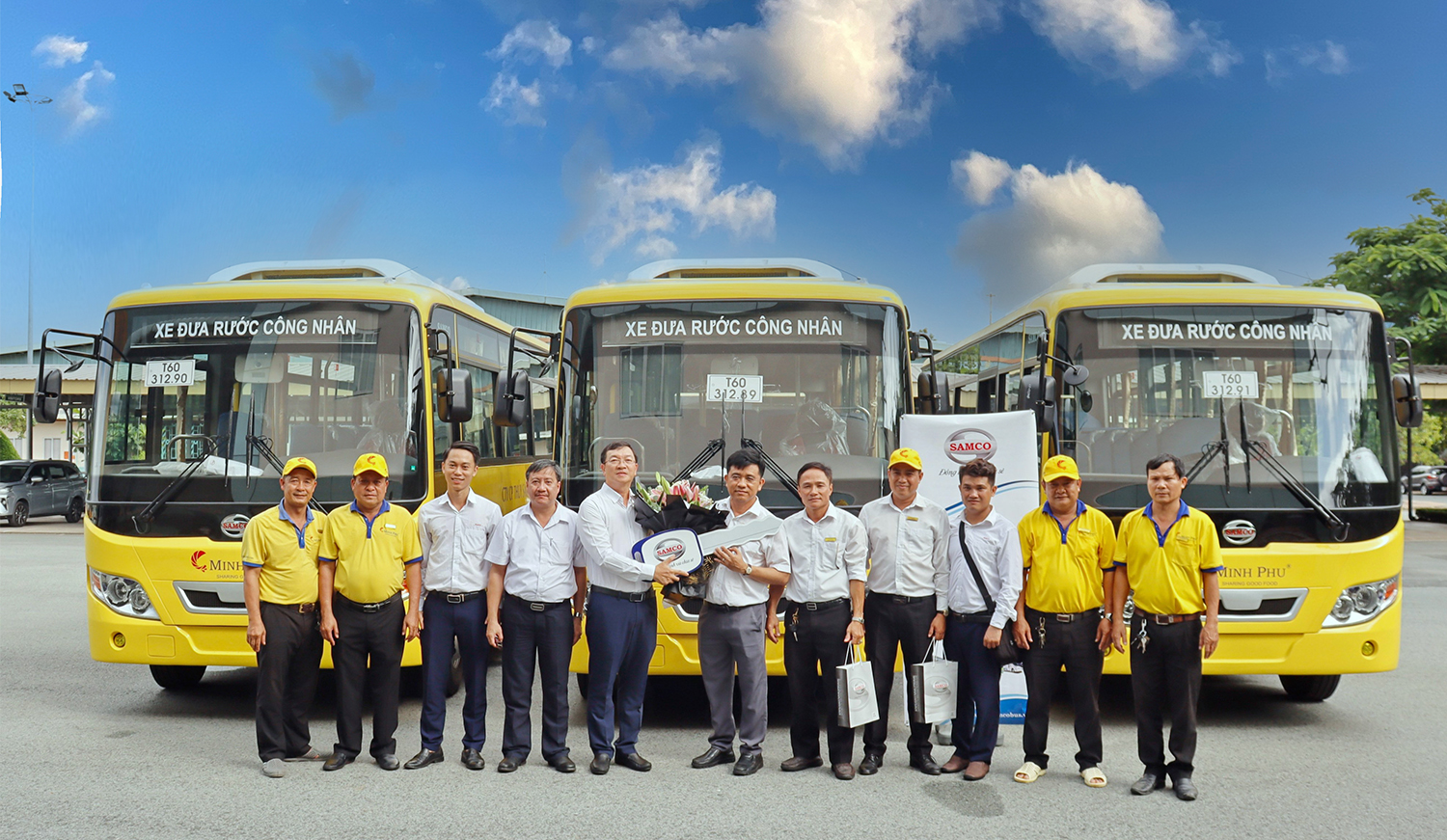SAMCO BÀN GIAO LÔ 03 XE BUÝT SAMCO CITY 51 CHỖ NGỒI CHO CÔNG TY CỔ PHẦN THỦY SẢN MINH PHÚ HẬU GIANG