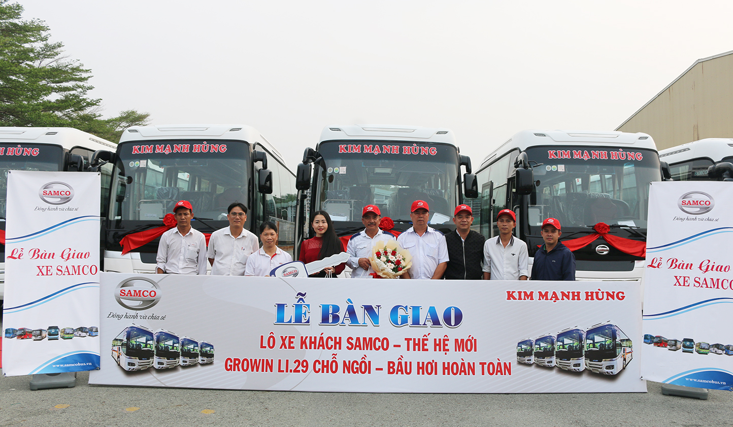 BÀN GIAO LÔ XE KHÁCH SAMCO GROWIN 29 CHỖ NGỒI CAO CẤP CHO NHÀ XE KIM MẠNH HÙNG