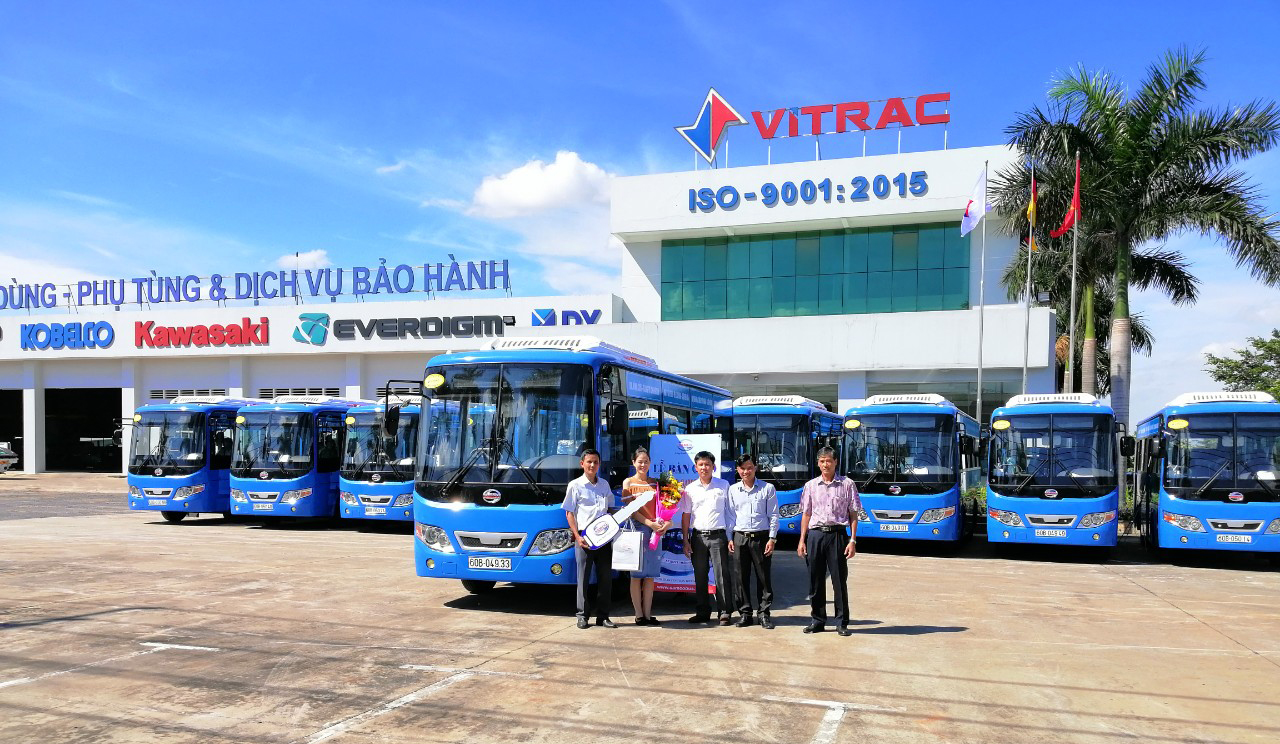 BÀN GIAO LÔ 12 XE BUÝT SAMCO CITY I.40 - CTY VITRAC